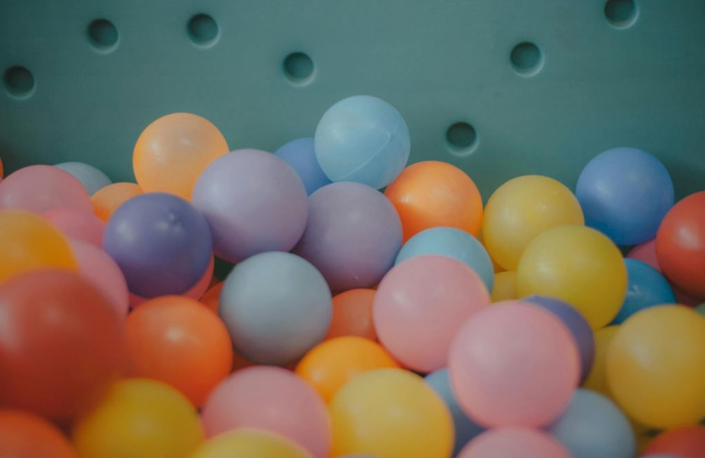 Plastic balls, Elipso association of plastic packaging manufacturers